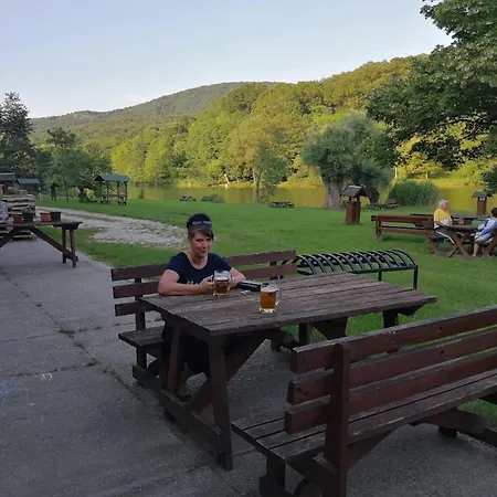 Kekhaz Apartman Apartment Esztergom